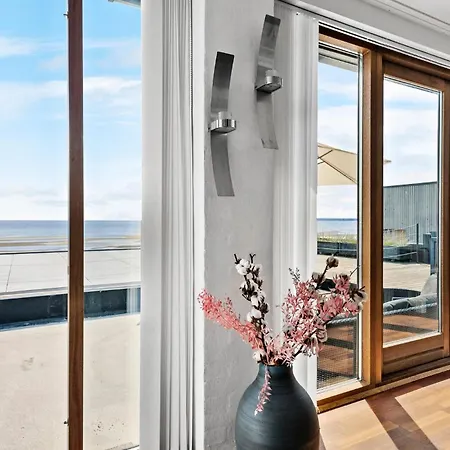 3 Bedroom Cozy In Egå